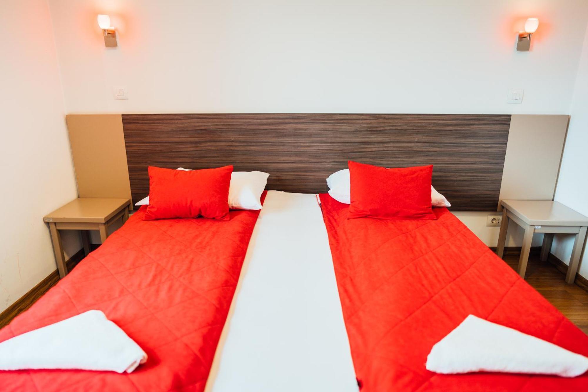 Hotel Walter SJJ Buitenkant foto